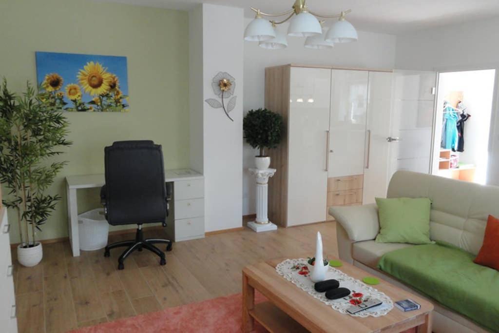 Top 2 Zi-Wohnung, 350 M Zum See FDH Buitenkant foto